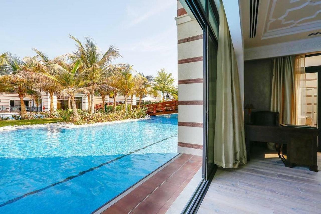 Zabeel Saray Royal Residences Lagoon Villa Дубай Екстериор снимка